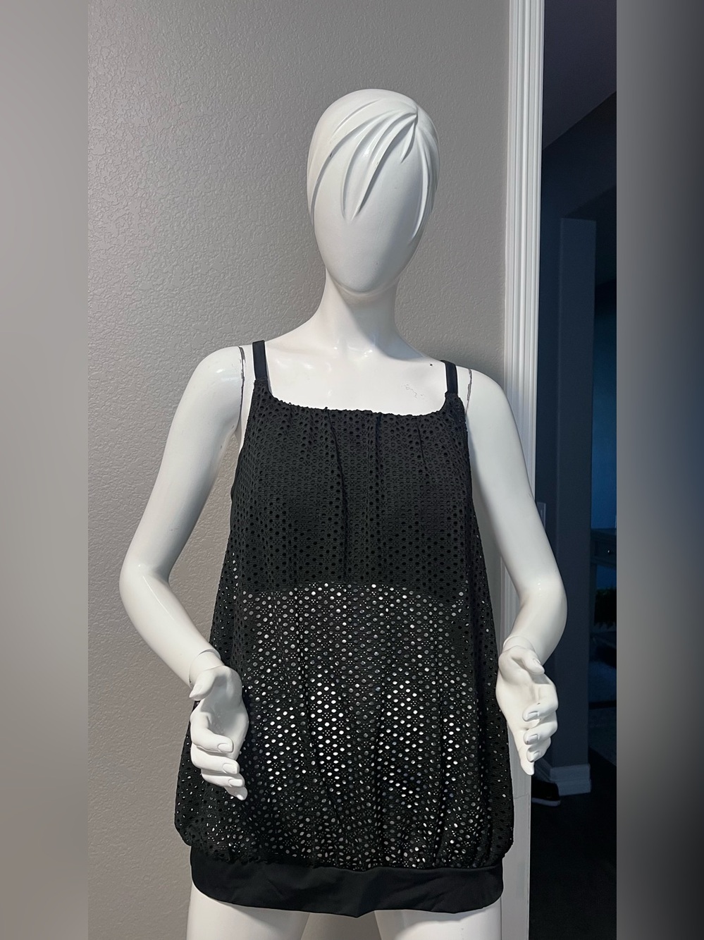 Cacique Black Mesh-Overlay Bandeau Swim Top size 16